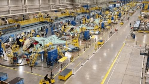 走進(jìn)F-35生產(chǎn)線 感受高科技超級工廠與電子商務(wù)技術(shù)服務(wù)的深度融合